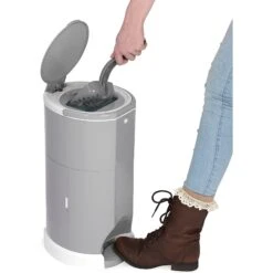 Litter Champ Premium Odor-Free Cat Litter Waste Disposal System, Grey 15 Litter Champ Premium Odor-Free Cat Litter Waste Disposal System, Grey -Pet Supplies Store 127916 PT4. AC SS1800 V1522100026