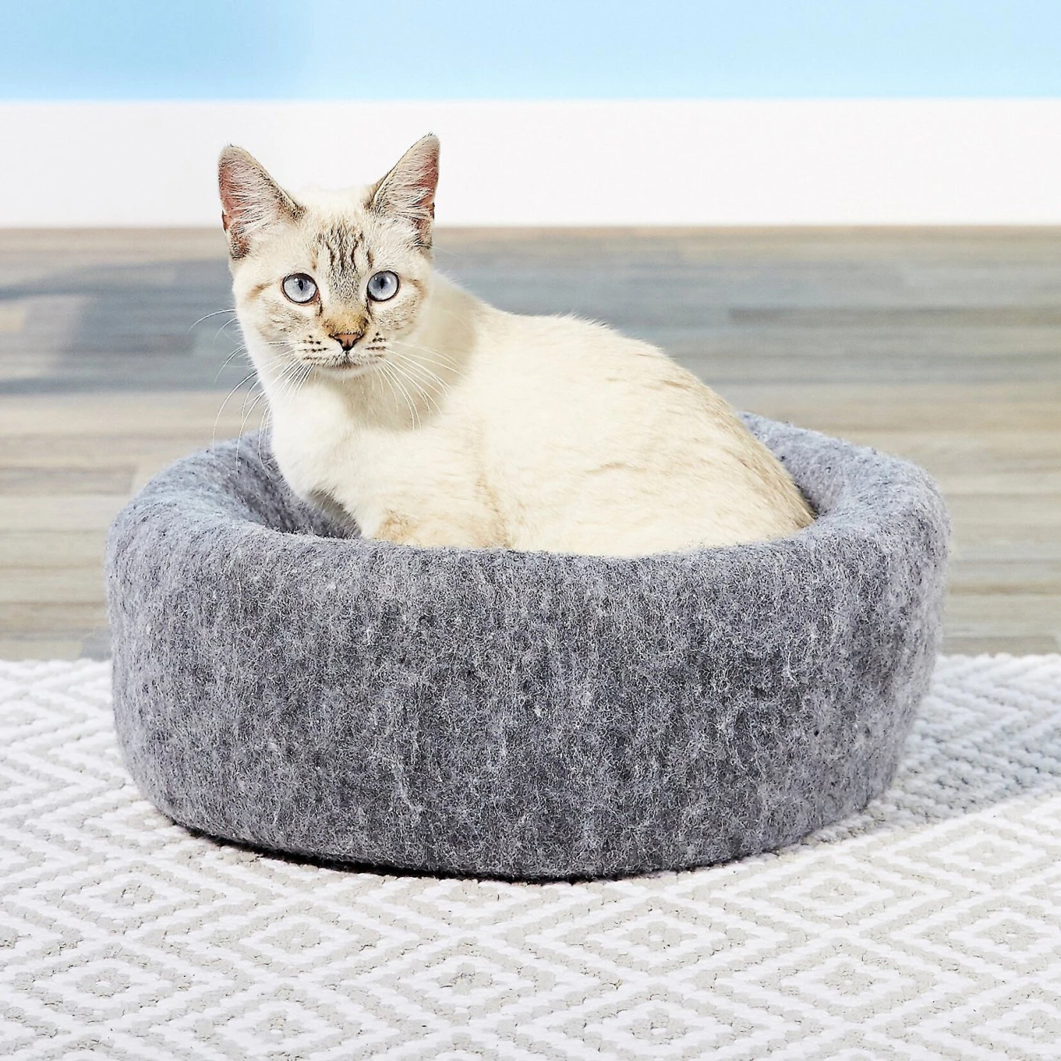 K.T. Manufacturing Kuddle Kup Cat Bed 3 K.T. Manufacturing Kuddle Kup Cat Bed