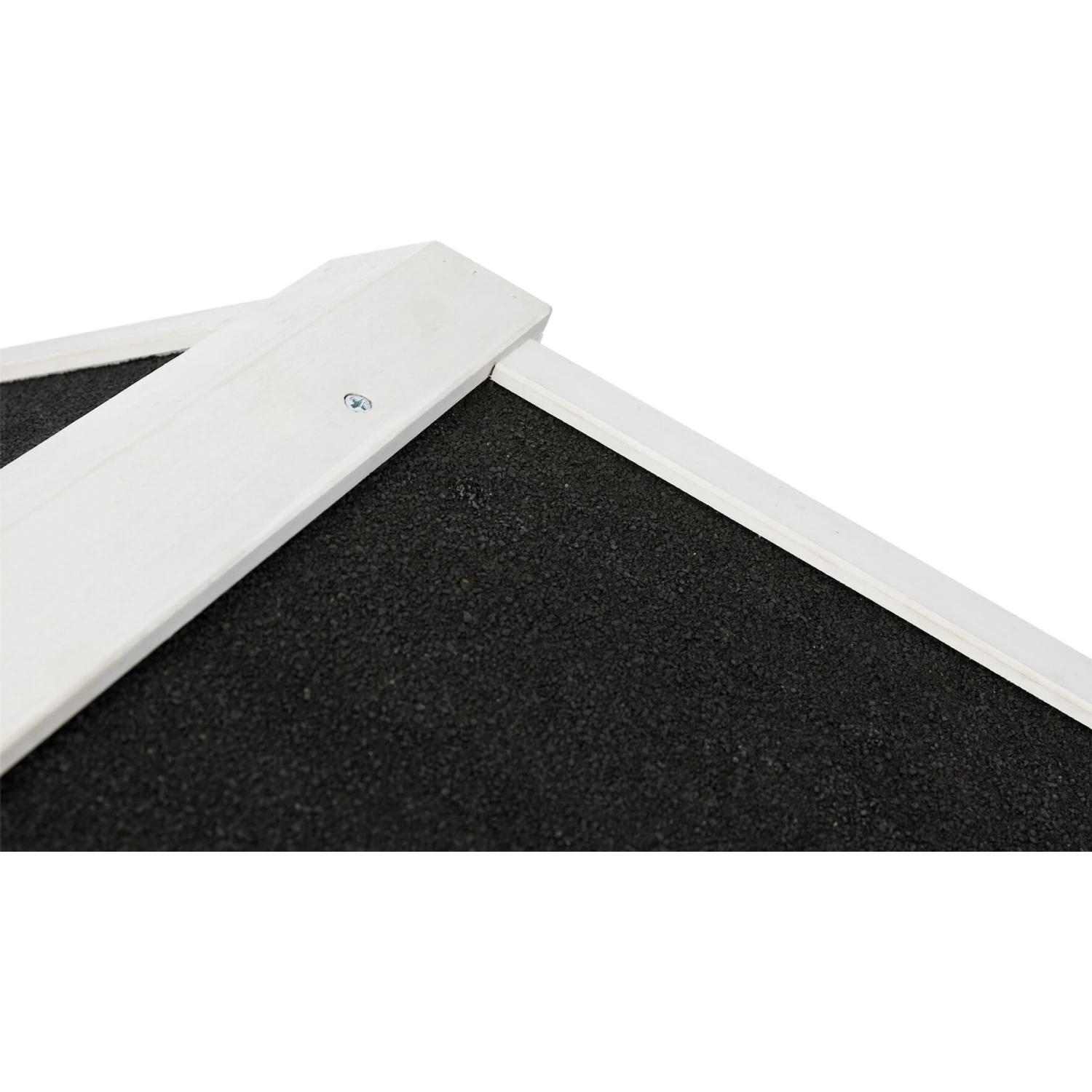 TRIXIE Natura Insulated Cat House With Ramp 5 TRIXIE Natura Insulated Cat House With Ramp - Image 3