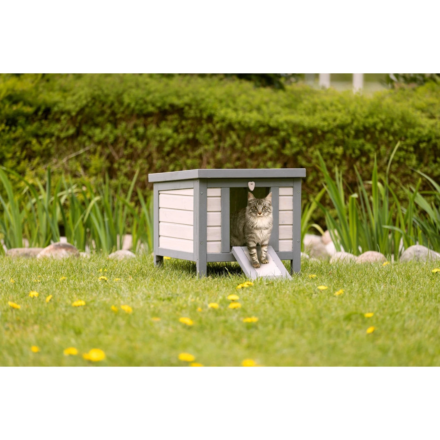TRIXIE Natura Insulated Cat House 4 TRIXIE Natura Insulated Cat House - Image 2