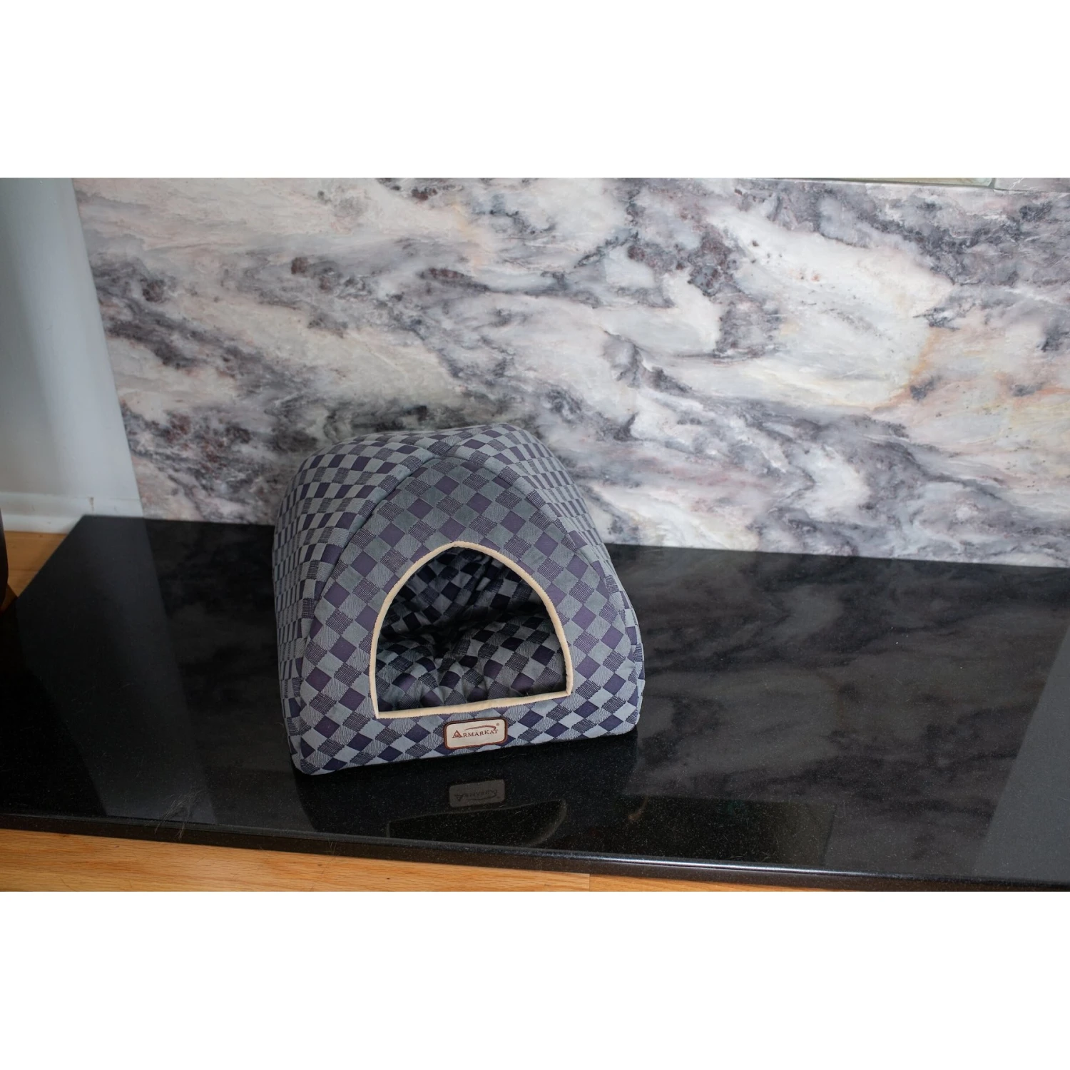 Armarkat Combo Checkered Pattern Cat Bed 6 Armarkat Combo Checkered Pattern Cat Bed - Image 4