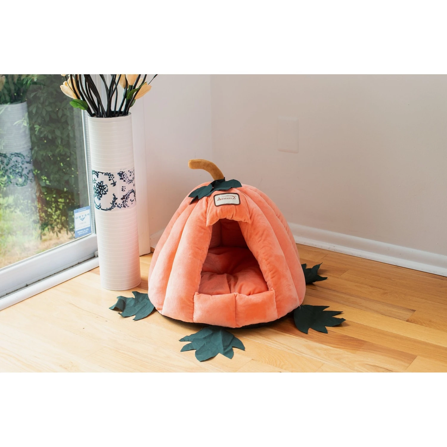 Armarkat Pumpkin Shape Cat Bed 5 Armarkat Pumpkin Shape Cat Bed - Image 3