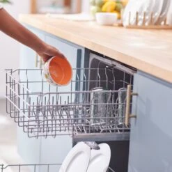 Disney Princesses Non-Skid Ceramic Cat Bowl 11 Disney Princesses Non-Skid Ceramic Cat Bowl -Pet Supplies Store 291395 PT6. AC SS1800 V1633979574