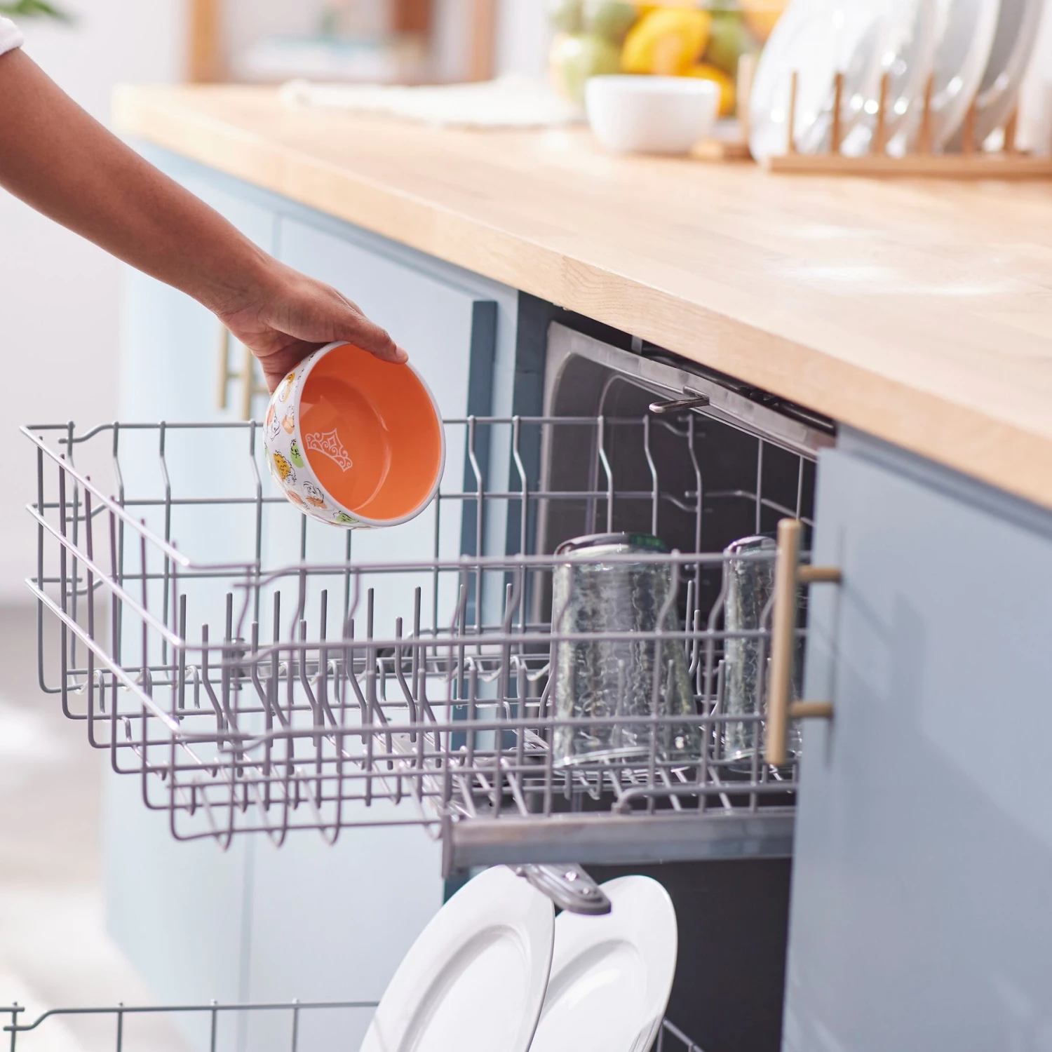 Disney Princesses Non-Skid Ceramic Cat Bowl 7 Disney Princesses Non-Skid Ceramic Cat Bowl - Image 5