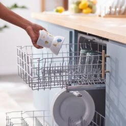 Pixar Finding Nemo Tall Shape Non-Skid Elevated Ceramic Cat Bowl 11 Pixar Finding Nemo Tall Shape Non-Skid Elevated Ceramic Cat Bowl -Pet Supplies Store 291430 PT6. AC SS1800 V1633979686