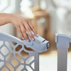 Frisco Metal Geometric Pattern Extra Tall Auto-close Dog Gate 8 Frisco Metal Geometric Pattern Extra Tall Auto-close Dog Gate -Pet Supplies Store 299514 PT4. AC SS1800 V1627306640