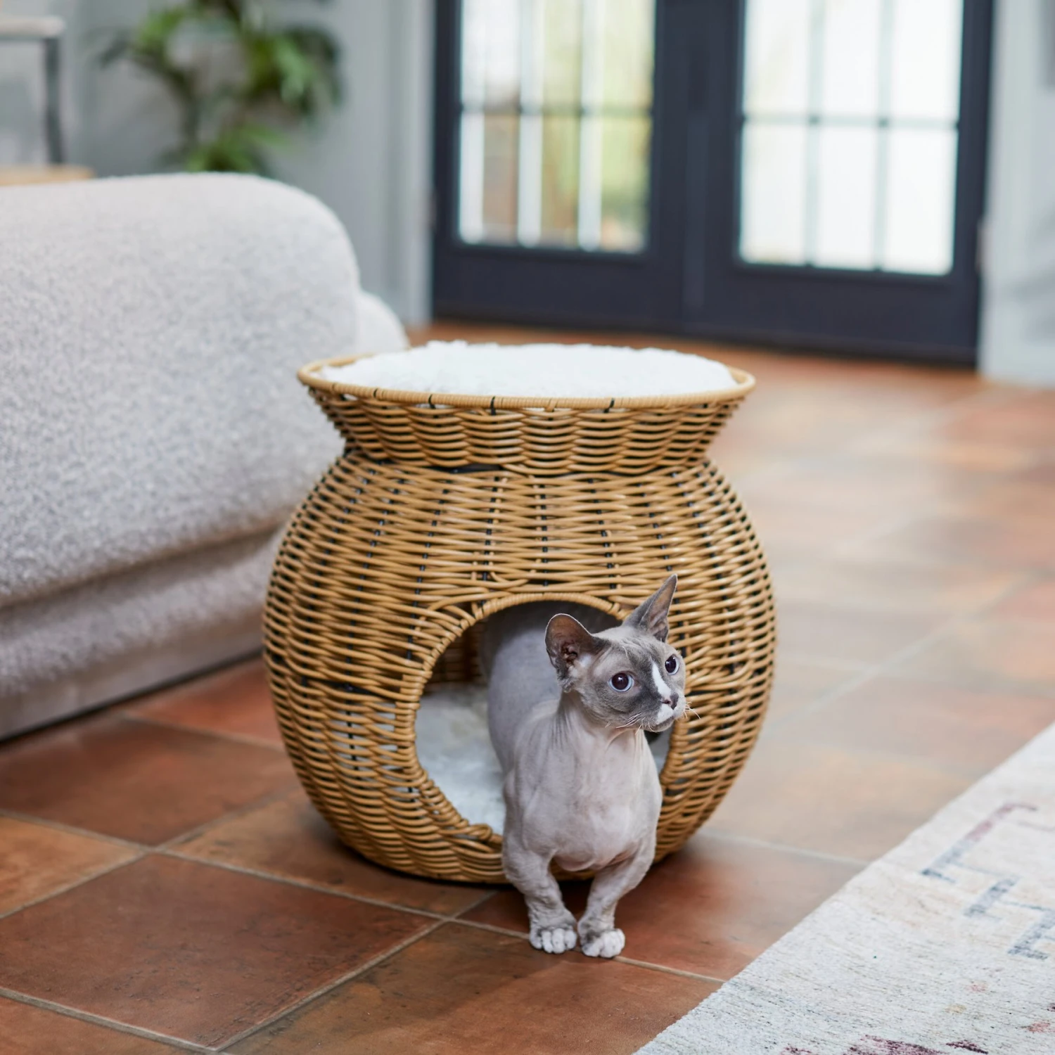 Frisco Round Wicker Cat Condo With Top Perch 3 Frisco Round Wicker Cat Condo With Top Perch