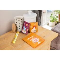 Goody Box Foodie Cat Toys & Treats 14 Goody Box Foodie Cat Toys & Treats -Pet Supplies Store 370327 PT3. AC SS1800 V1693927467