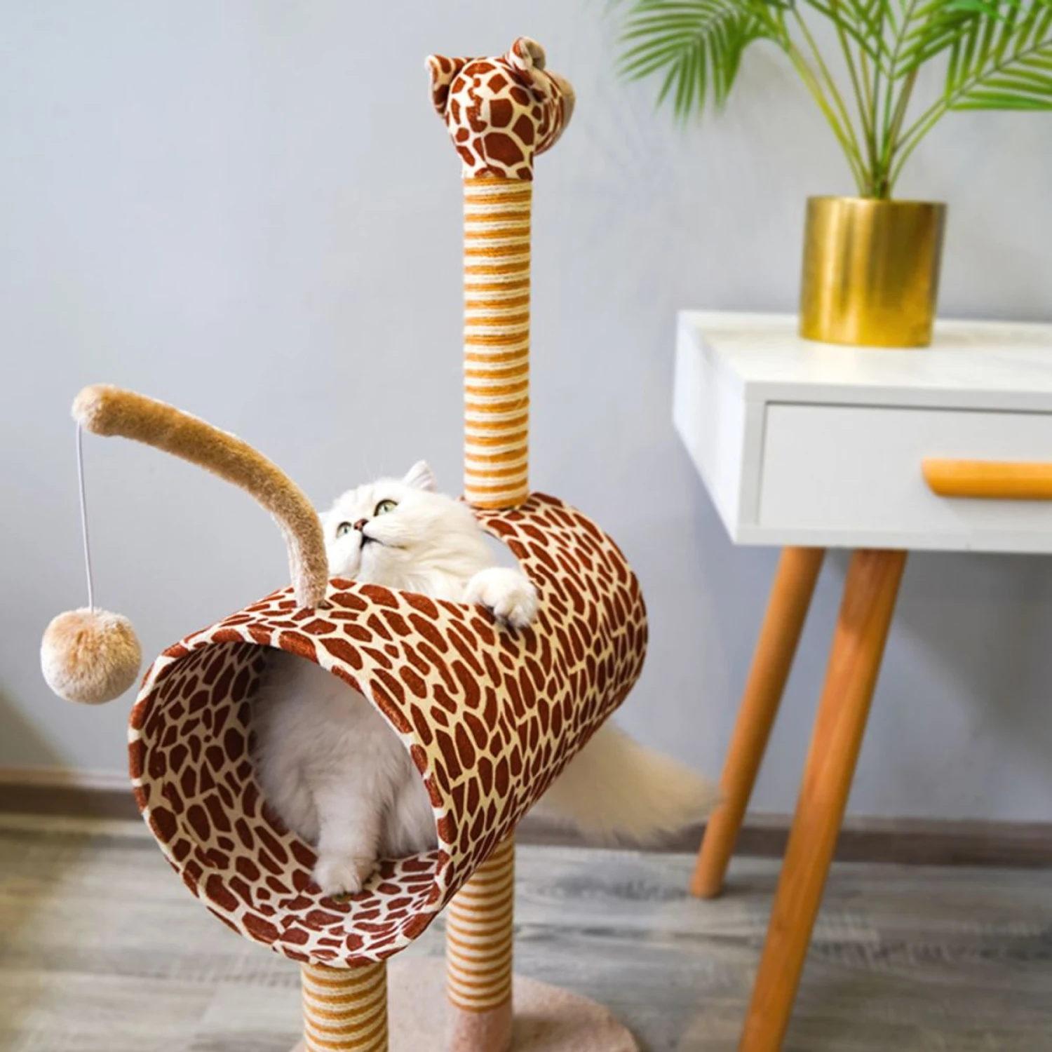 ZEZE Giraffe Tree With Tunnel & Scratcher Cat Furniture, Large 5 ZEZE Giraffe Tree With Tunnel & Scratcher Cat Furniture, Large - Image 3