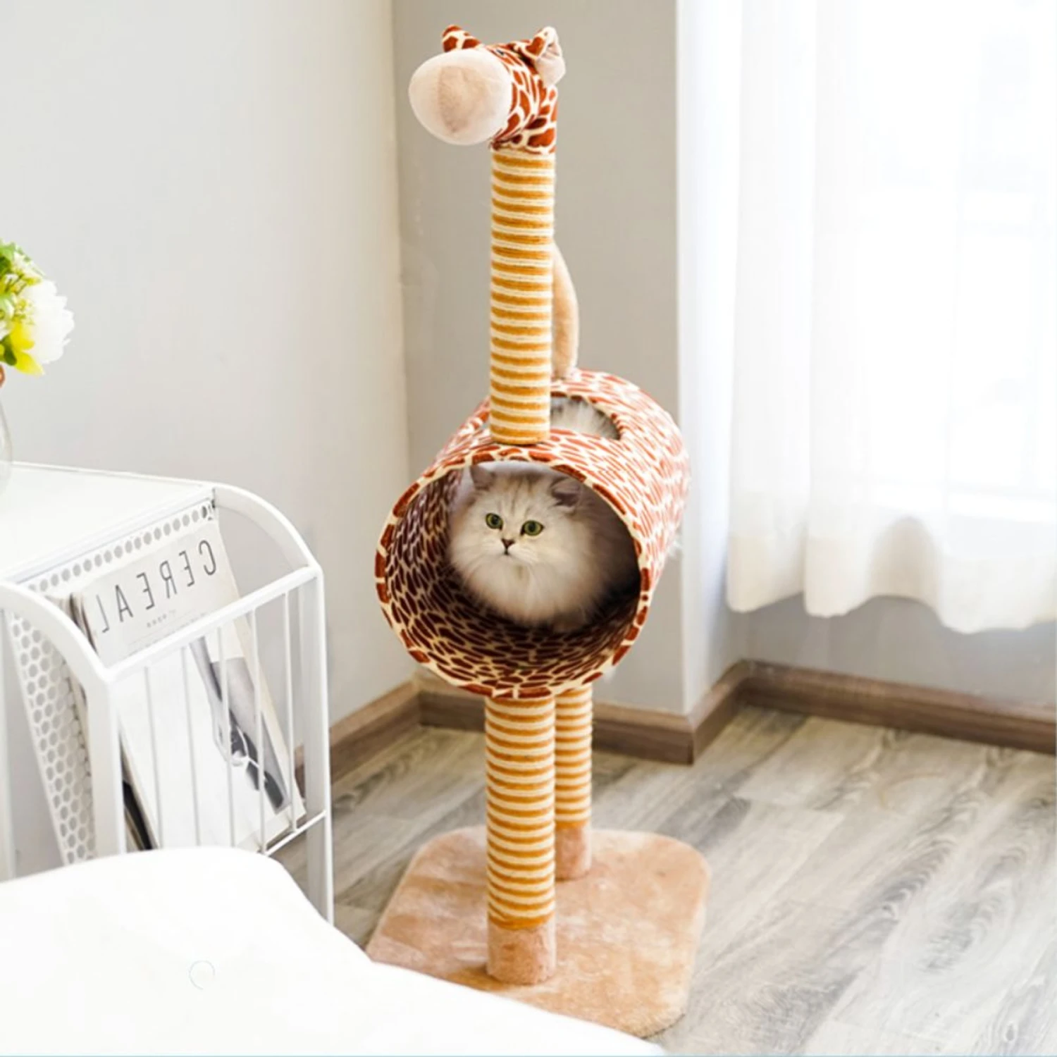 ZEZE Giraffe Tree With Tunnel & Scratcher Cat Furniture, Large 7 ZEZE Giraffe Tree With Tunnel & Scratcher Cat Furniture, Large - Image 5